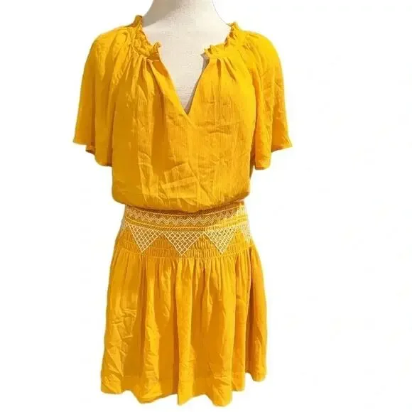 Madewell Embroidered Cinched Waist Boho Smoked
Mini Dress Size 8 - Picture 2 of 14